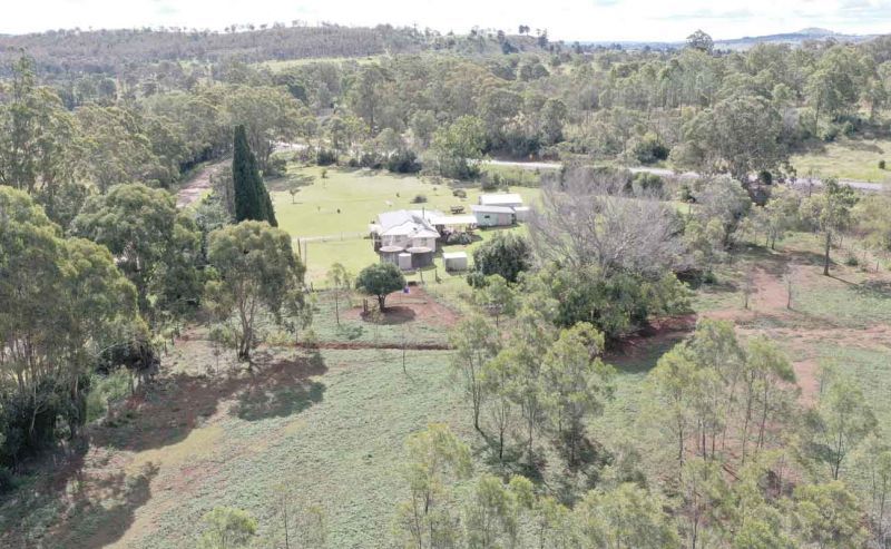 15 Merritts Creek Road, Pechey QLD 4352, Image 2