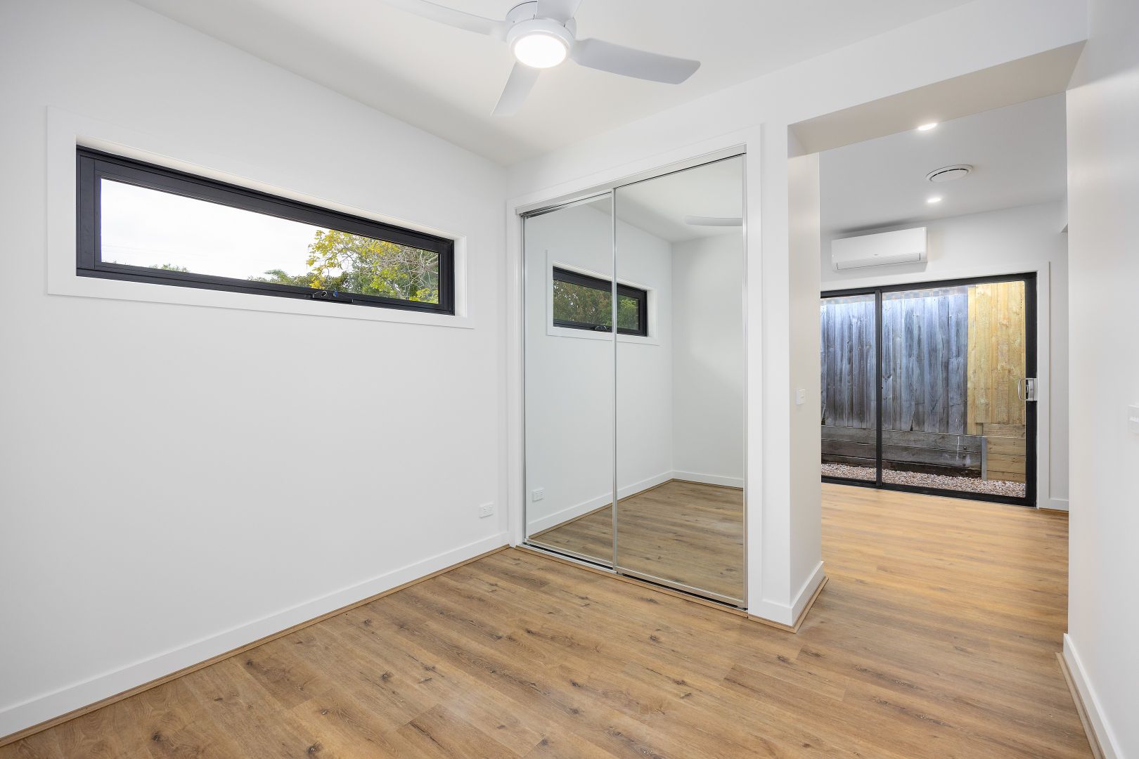 Room 9/13 Royle Street, Frankston VIC 3199 - Apartment For Rent | Domain
