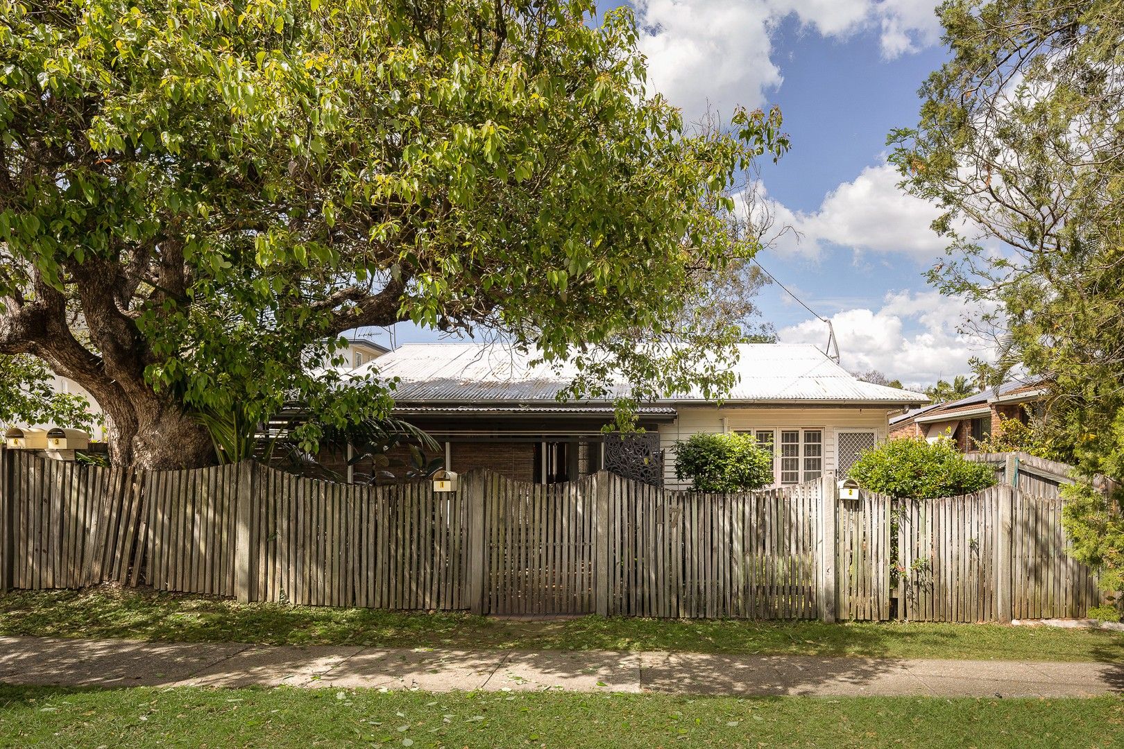 2 bedrooms Apartment / Unit / Flat in 4/17 Lade Street GAYTHORNE QLD, 4051