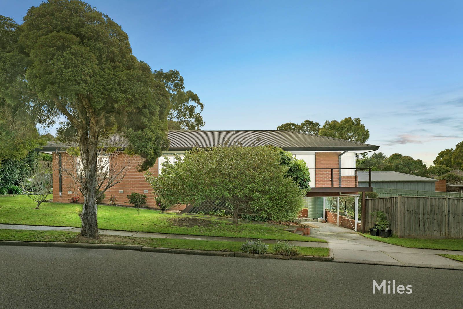 136 Mountain View Parade, Rosanna VIC 3084, Image 0