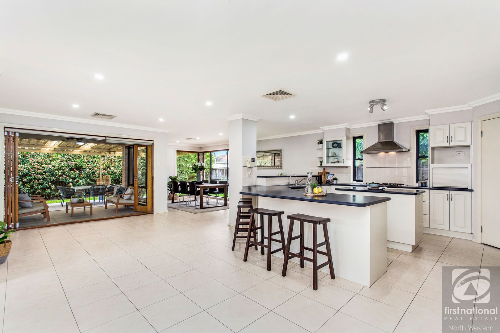 88 Perfection Avenue, Stanhope Gardens NSW 2768, Image 2