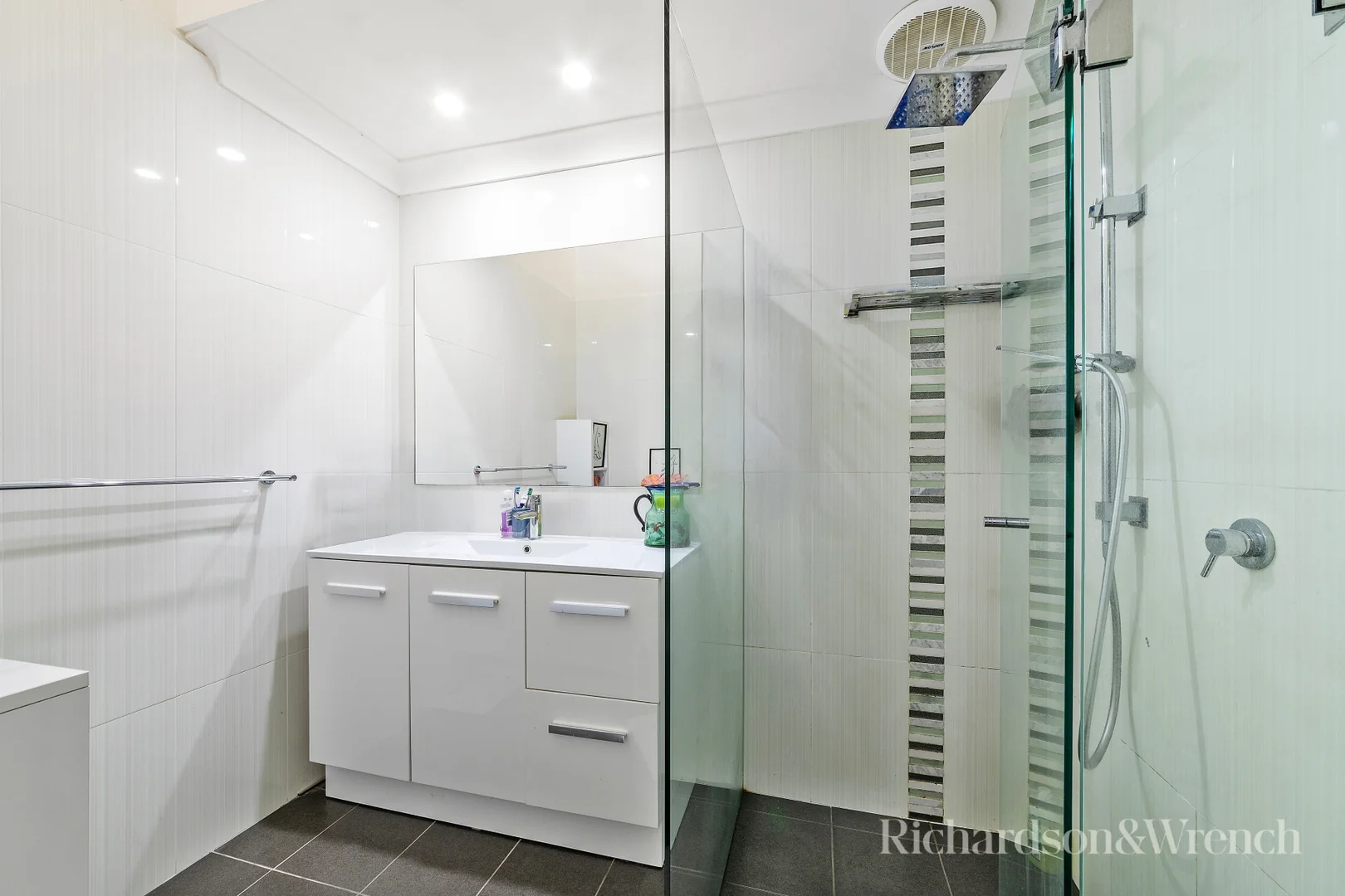Additional image 6 of 8/31 Fiona Street, Point Clare NSW 2250