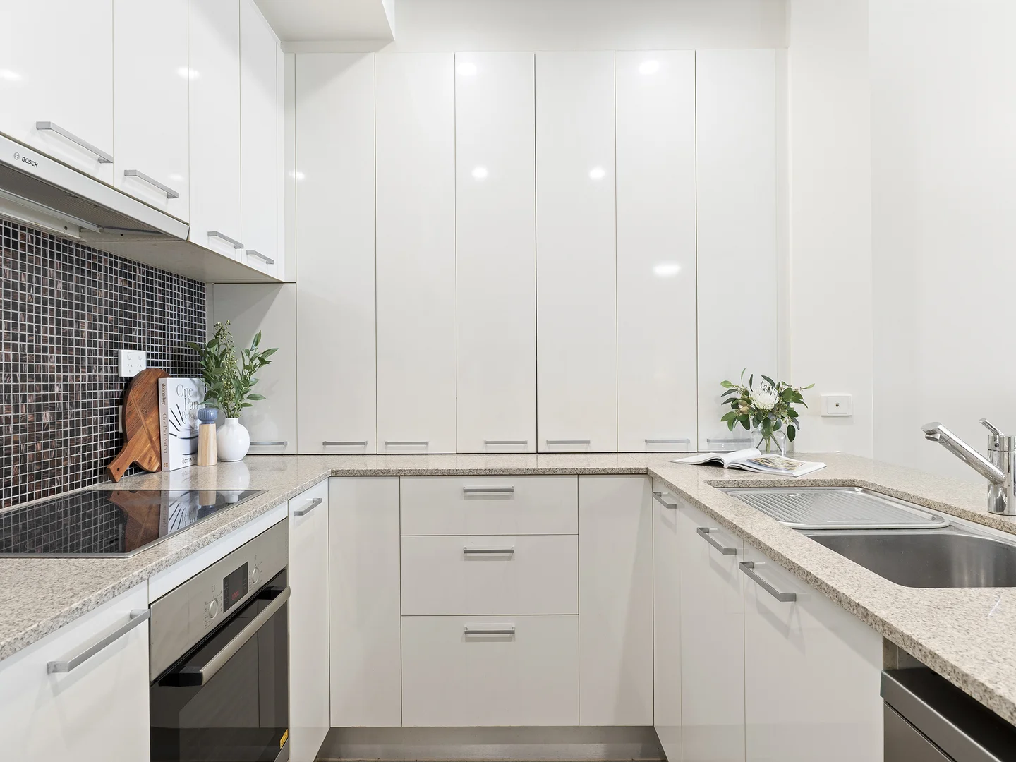 Additional image 6 of 404/174-180 Grafton Street, Cairns City QLD 4870