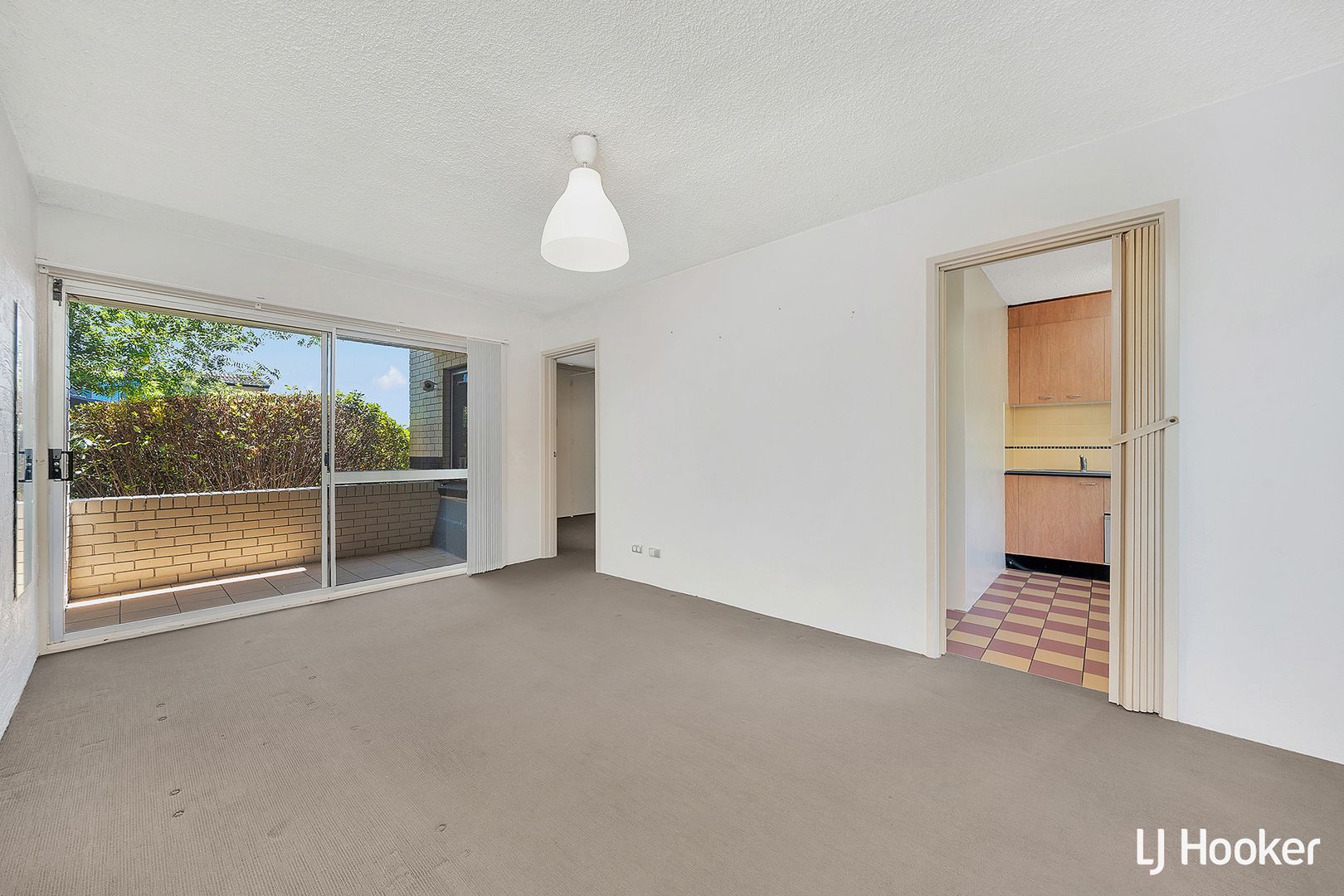 20/58 Bennelong Crescent, Macquarie ACT 2614, Image 2