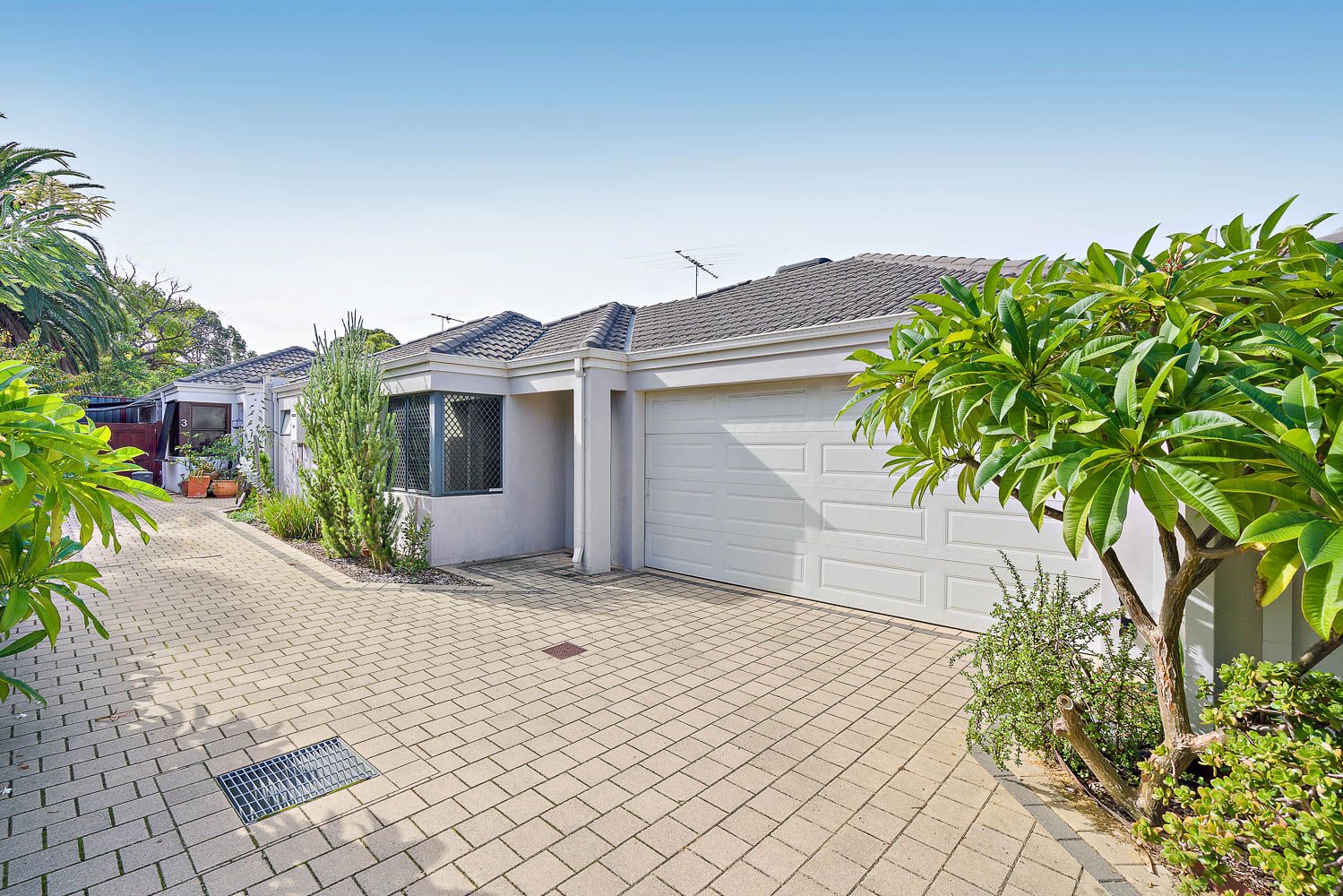 2/20A Benedick Road, Coolbellup WA 6163, Image 0