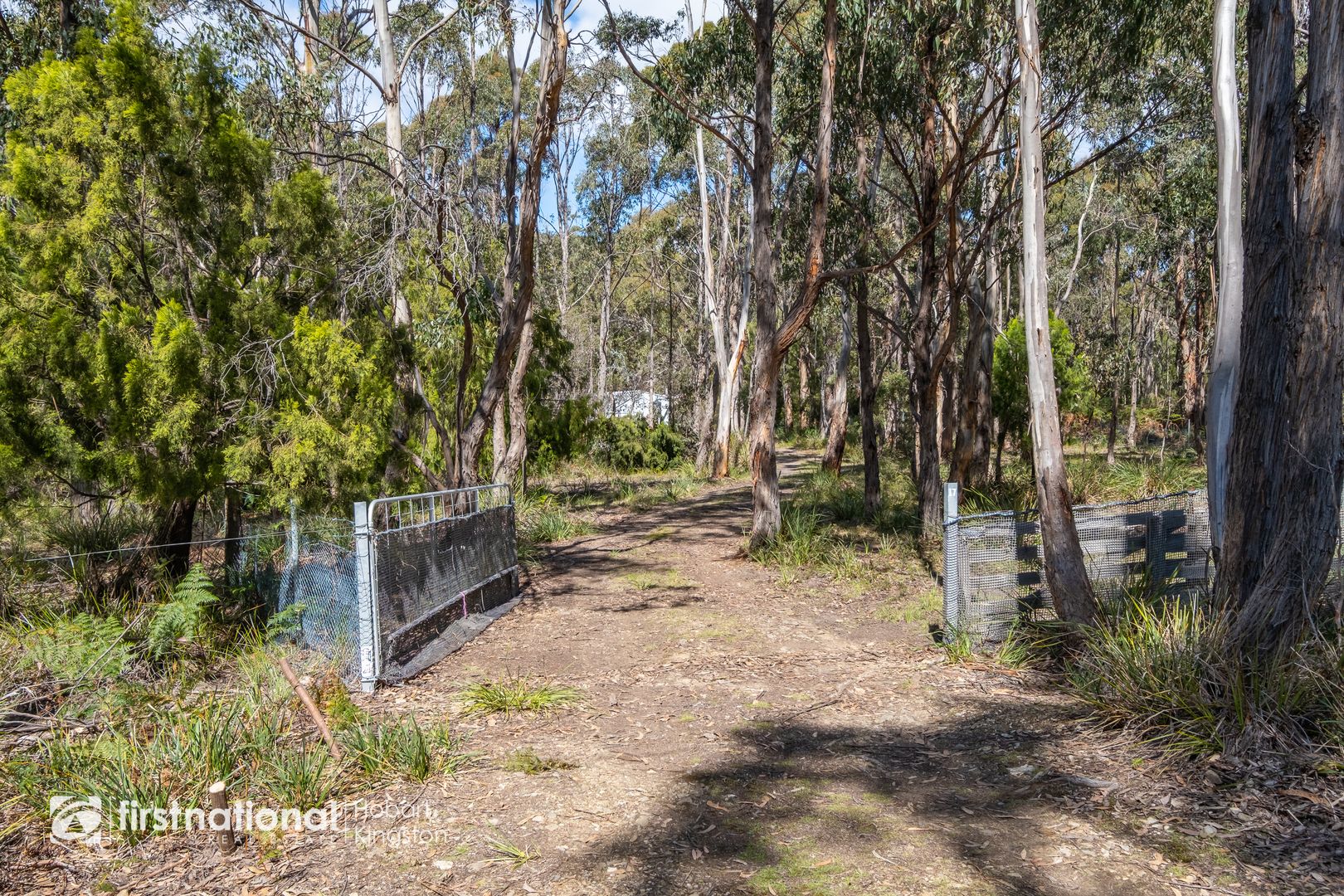 17 Grundys Road, Lunawanna TAS 7150, Image 2