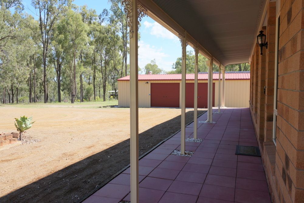 106 Thallon Road, Kensington Grove QLD 4341, Image 2