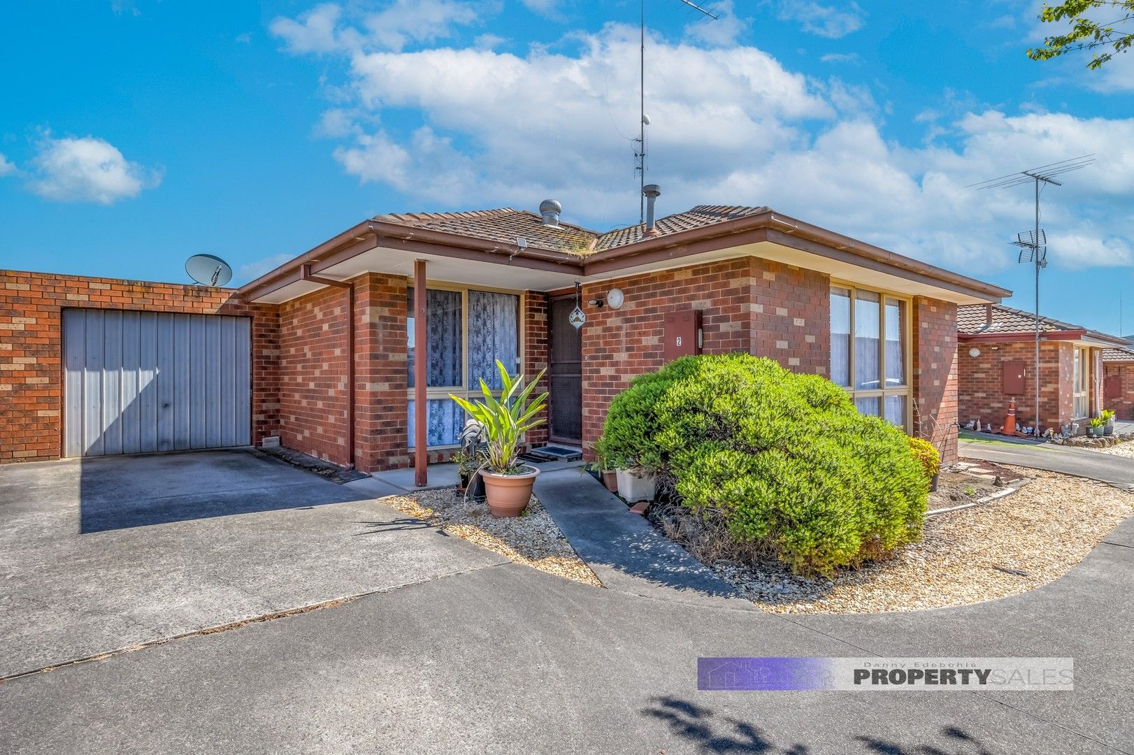 2/32 Saxtons Drive, Moe VIC 3825, Image 0