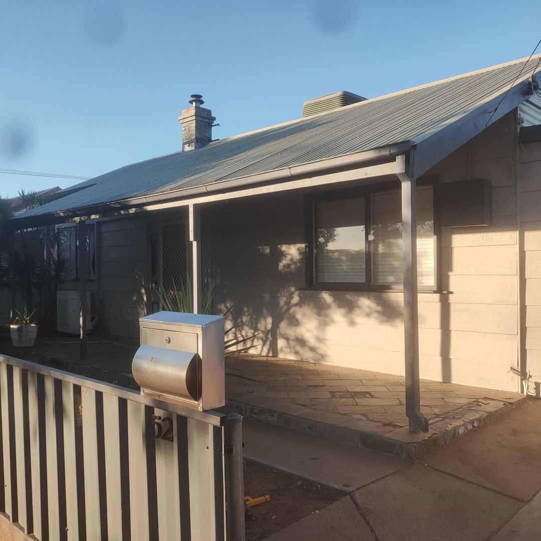 52 Nicholls Street, Broken Hill NSW 2880, Image 1