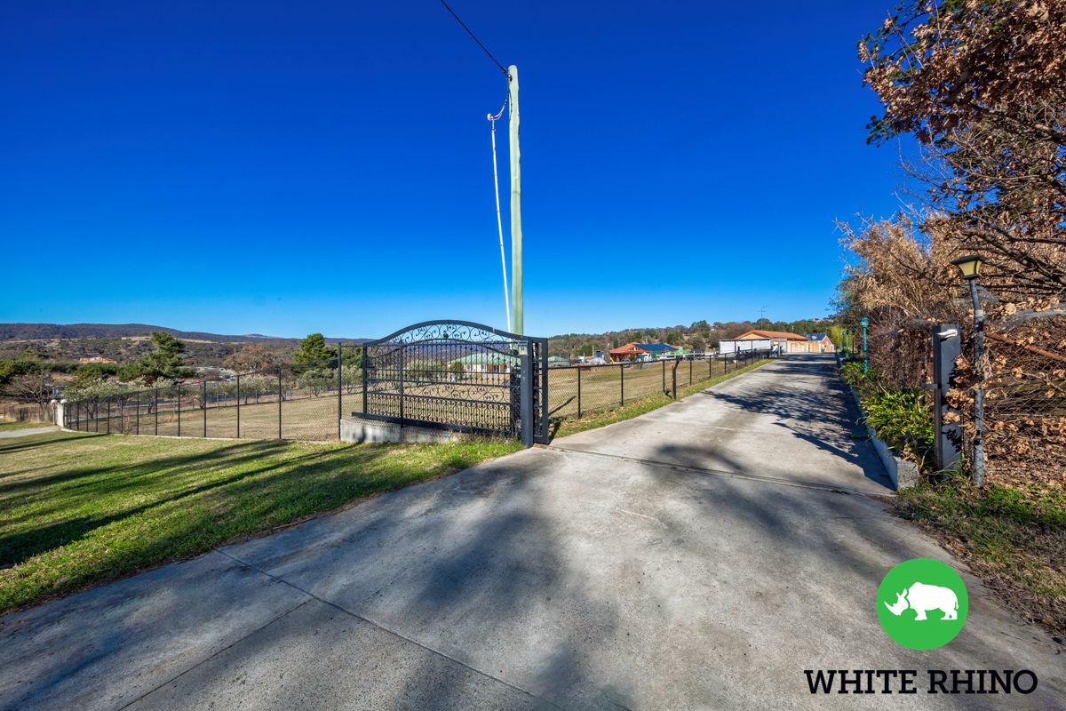 64 Wickerslack Lane, Googong NSW 2620, Image 2