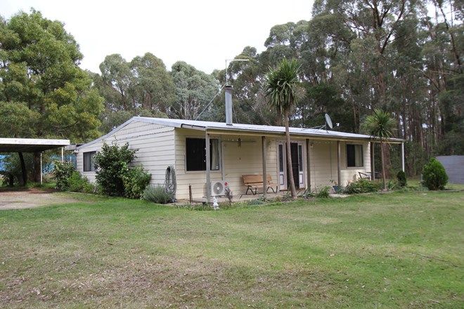 Picture of 8 Forest Court, ENFIELD VIC 3352