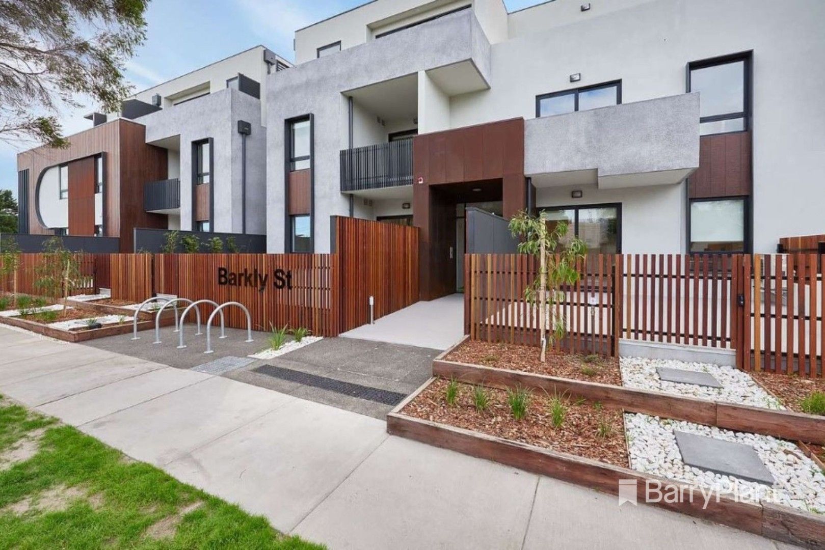 2 bedrooms Apartment / Unit / Flat in 111/71 Barkly Street MORDIALLOC VIC, 3195