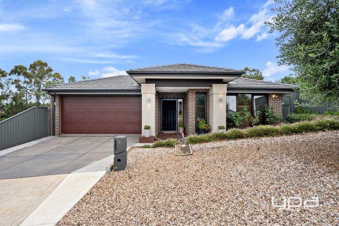 Picture of 14 Pinnacle Court, BACCHUS MARSH VIC 3340