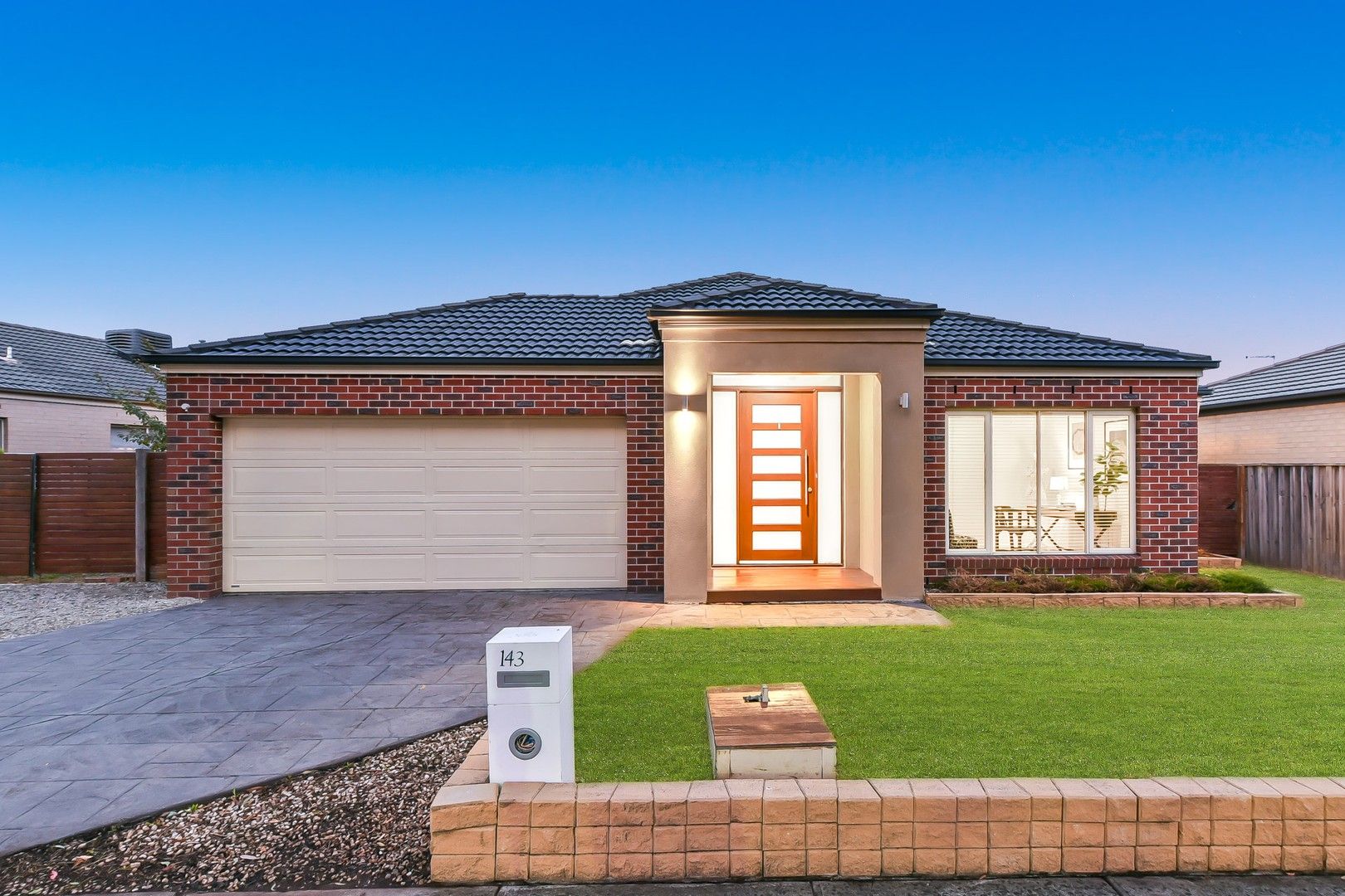 143 Viewgrand Drive, Berwick VIC 3806, Image 0