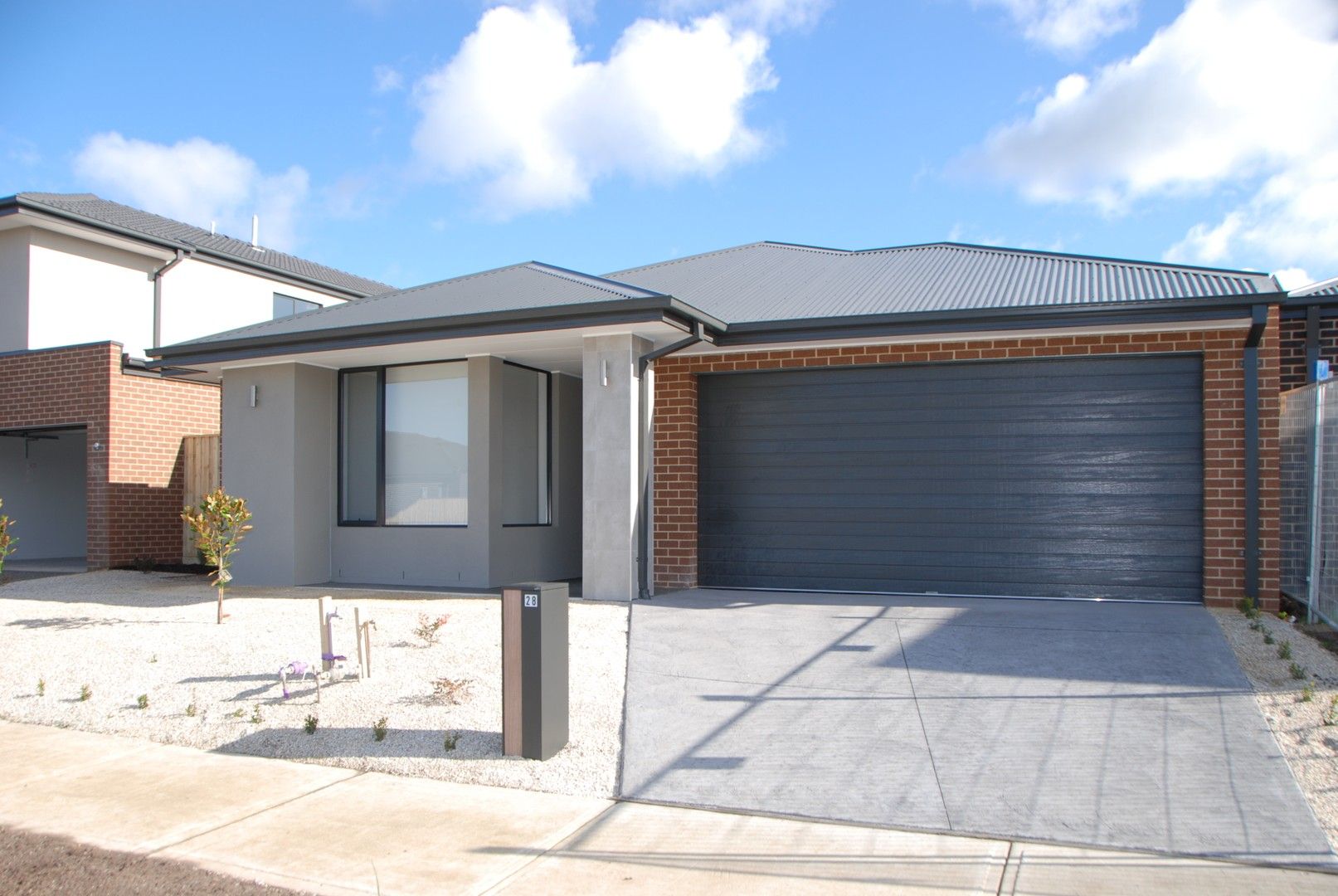 4 bedrooms House in 28 Stanley Drive OFFICER VIC, 3809