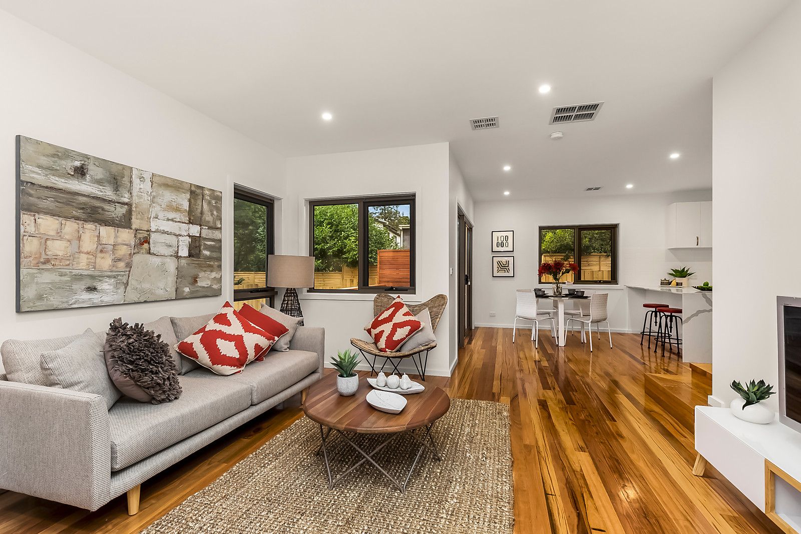 2/2 Blackwood Court, Nunawading VIC 3131, Image 1