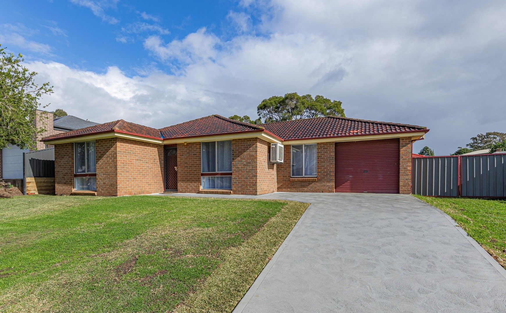 5 Coolong Crescent, St Clair NSW 2759 House For Rent Domain