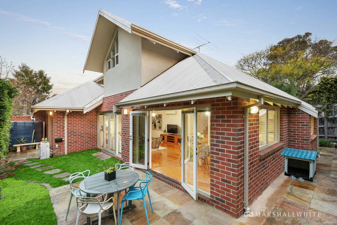 Picture of 2/53 Spencer Road, CAMBERWELL VIC 3124