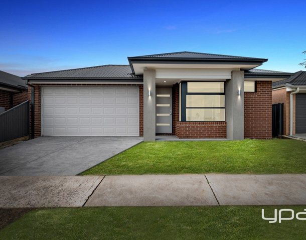 4 Brolga Boulevard, Winter Valley VIC 3358