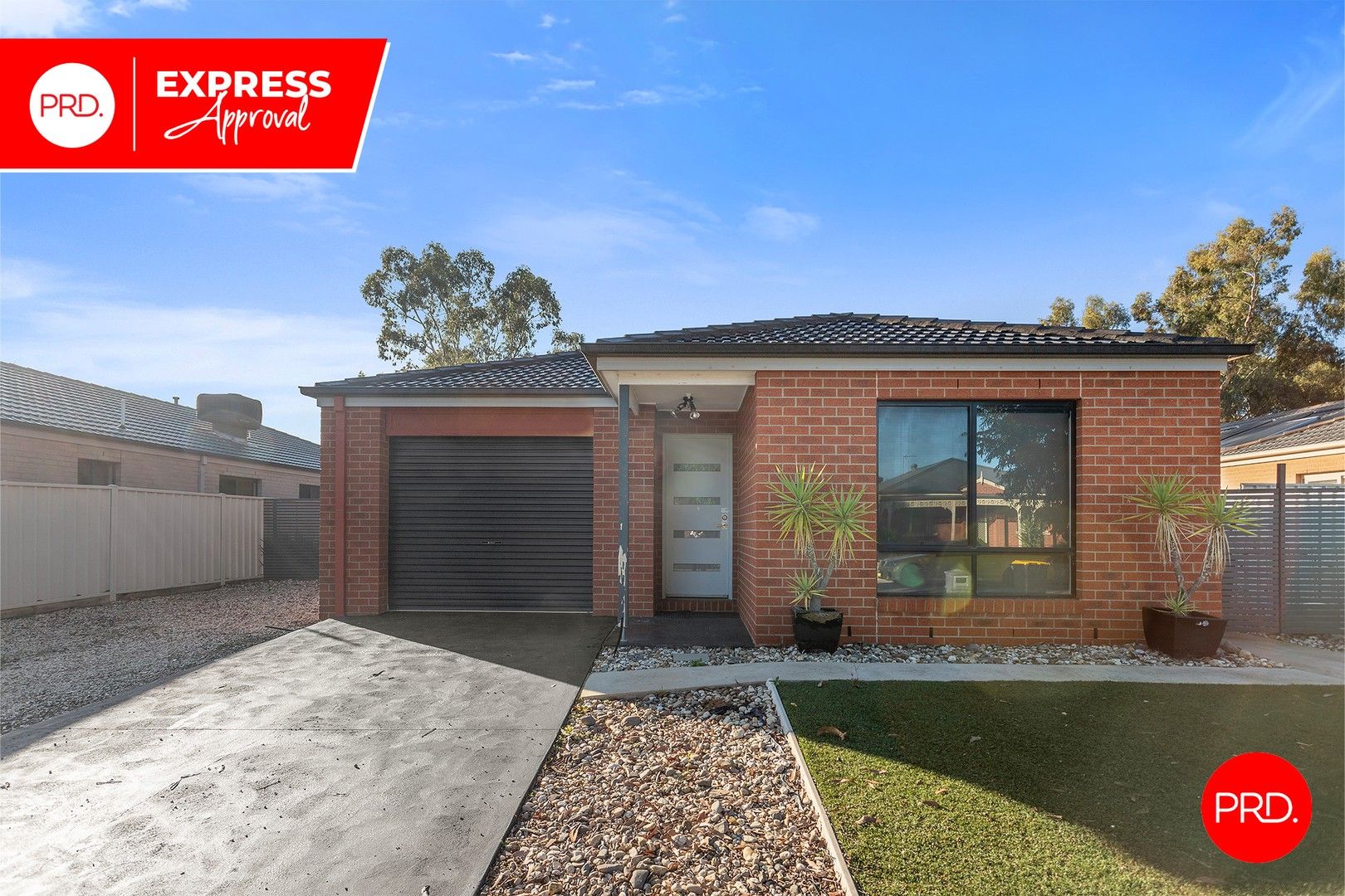 3 bedrooms House in 34 Elandra Drive ASCOT VIC, 3551