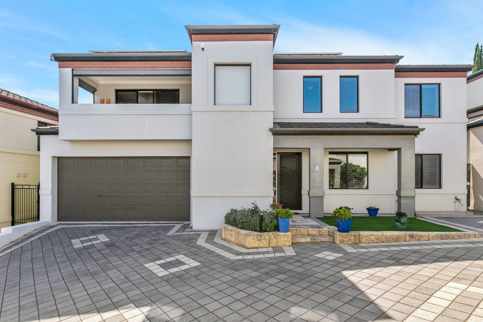 3 bedrooms House in 5/22-24 Cunningham Street ARDROSS WA, 6153