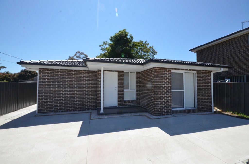 2 bedrooms Villa in 89A Cornelia Road TOONGABBIE NSW, 2146