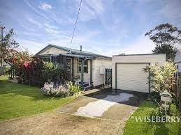 3 bedrooms House in 193 Tuggerawong Rd TUGGERAWONG NSW, 2259