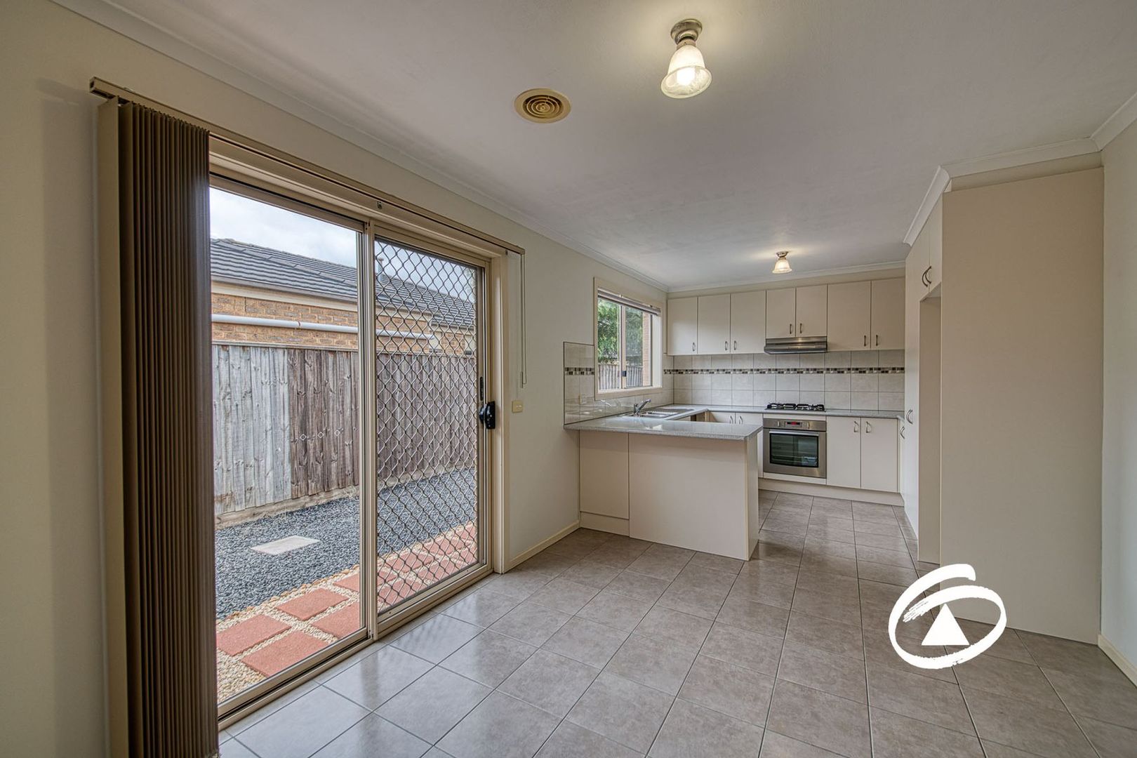 13 Olivia Court, Pakenham VIC 3810, Image 2