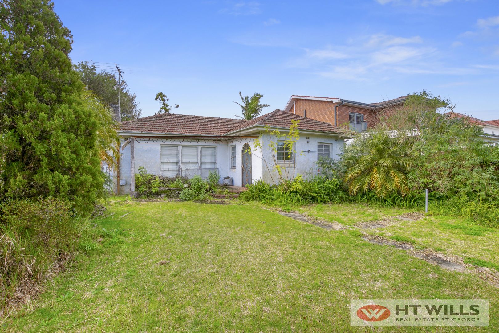 37 Taro Street, Blakehurst NSW 2221, Image 2