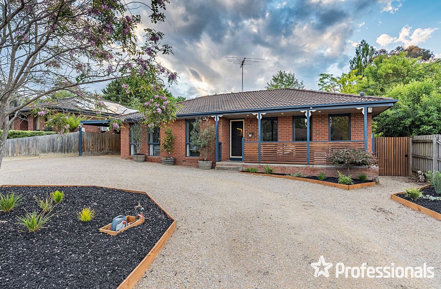 9 Drummond Road, Seville VIC 3139, Image 0