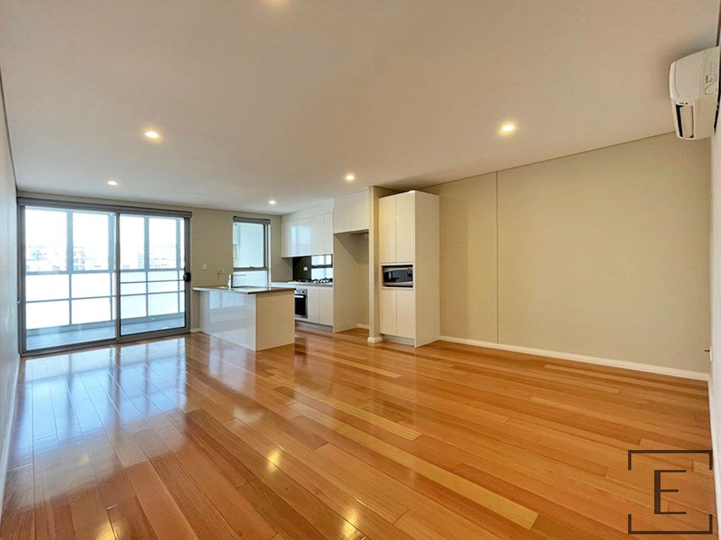 2 bedrooms Apartment / Unit / Flat in 36/50 Loftus Crescent HOMEBUSH NSW, 2140