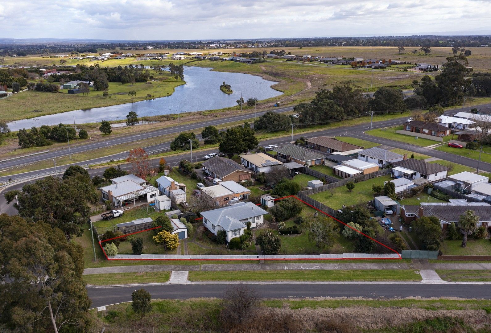 915 RIVERVIEW Road, Wurruk VIC 3850 Domain