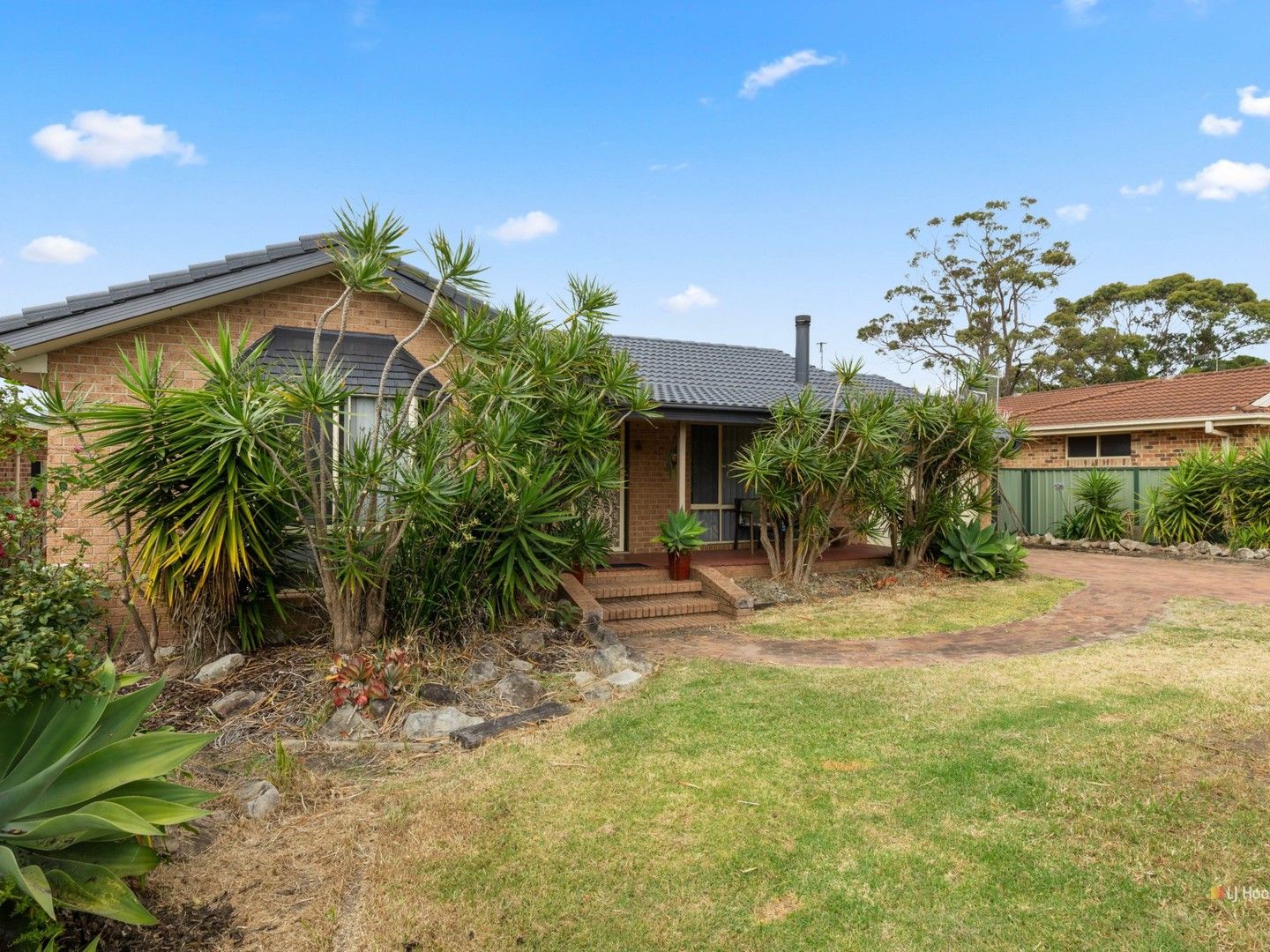 4 bedrooms House in 22 Kenneth Avenue SANCTUARY POINT NSW, 2540