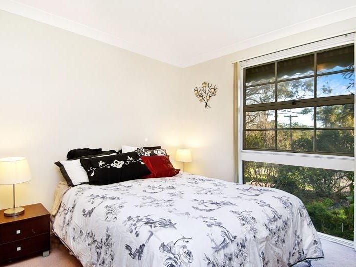 11 Birch Grove, Baulkham Hills NSW 2153, Image 2