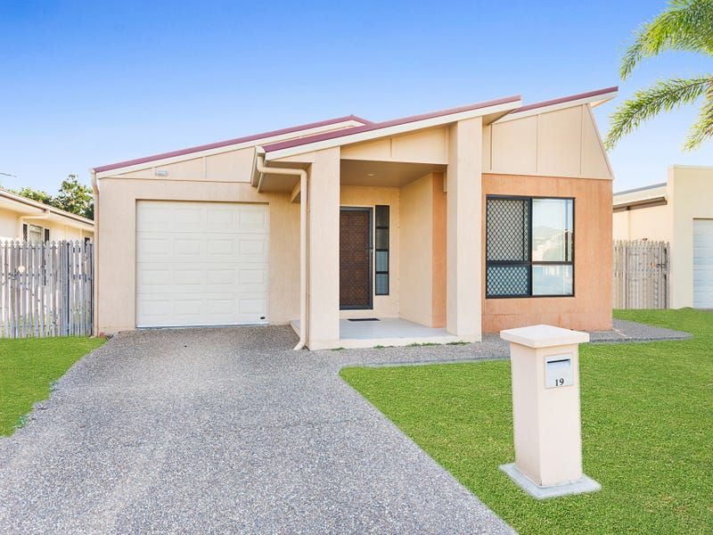 3 bedrooms House in 19 Laurie Motti Parade KIRWAN QLD, 4817
