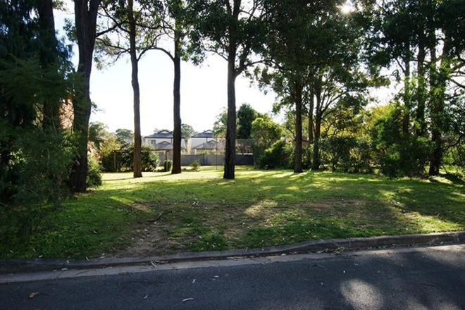Picture of 16 Apex Avenue, PICNIC POINT NSW 2213
