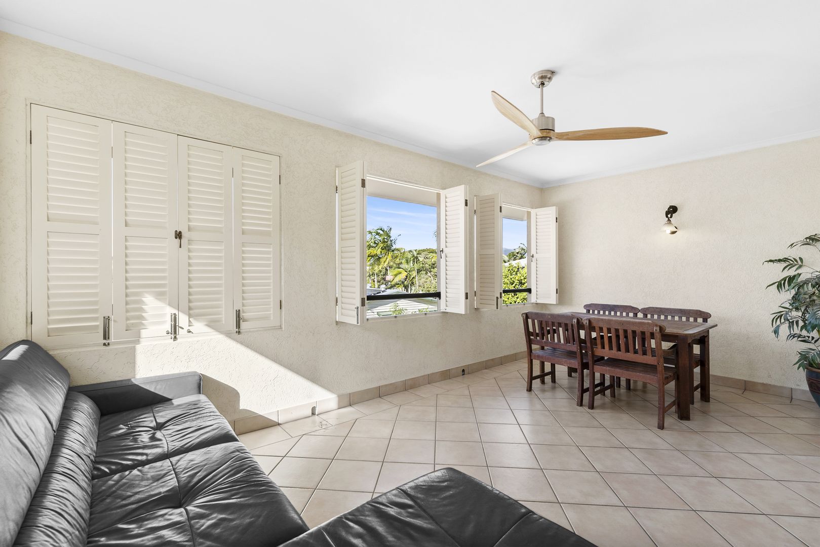 515/2-10 Greenslopes Street, Cairns North QLD 4870
