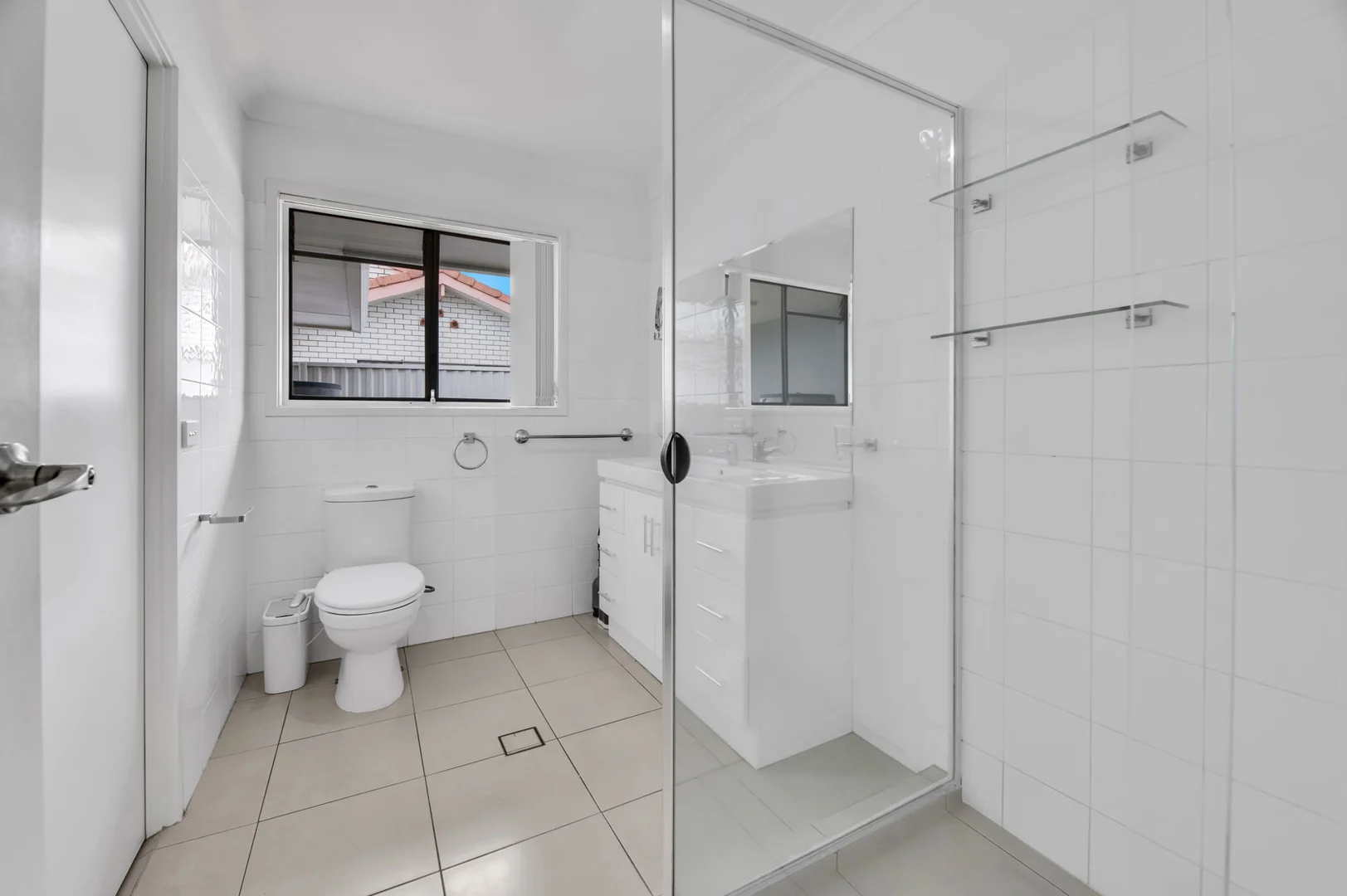 Additional image 11 of 28 Bermuda St, Broadbeach Waters QLD 4218