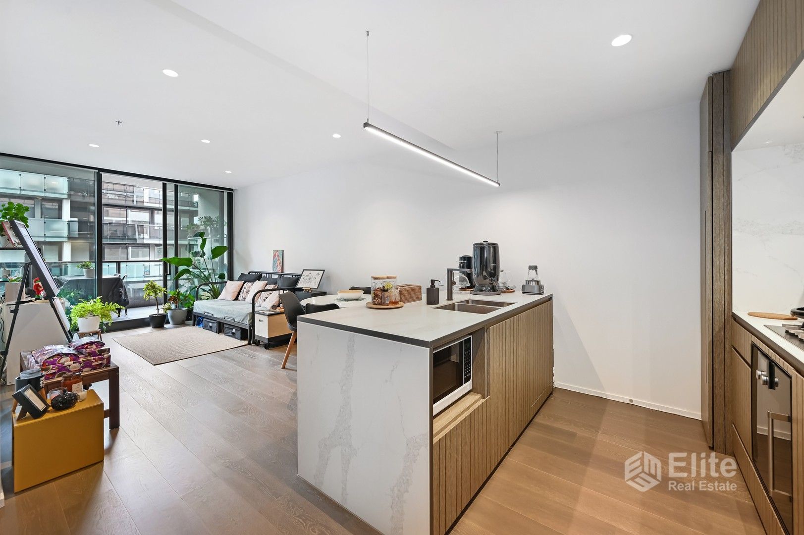 2 bedrooms Apartment / Unit / Flat in 605/627 Victoria Street ABBOTSFORD VIC, 3067