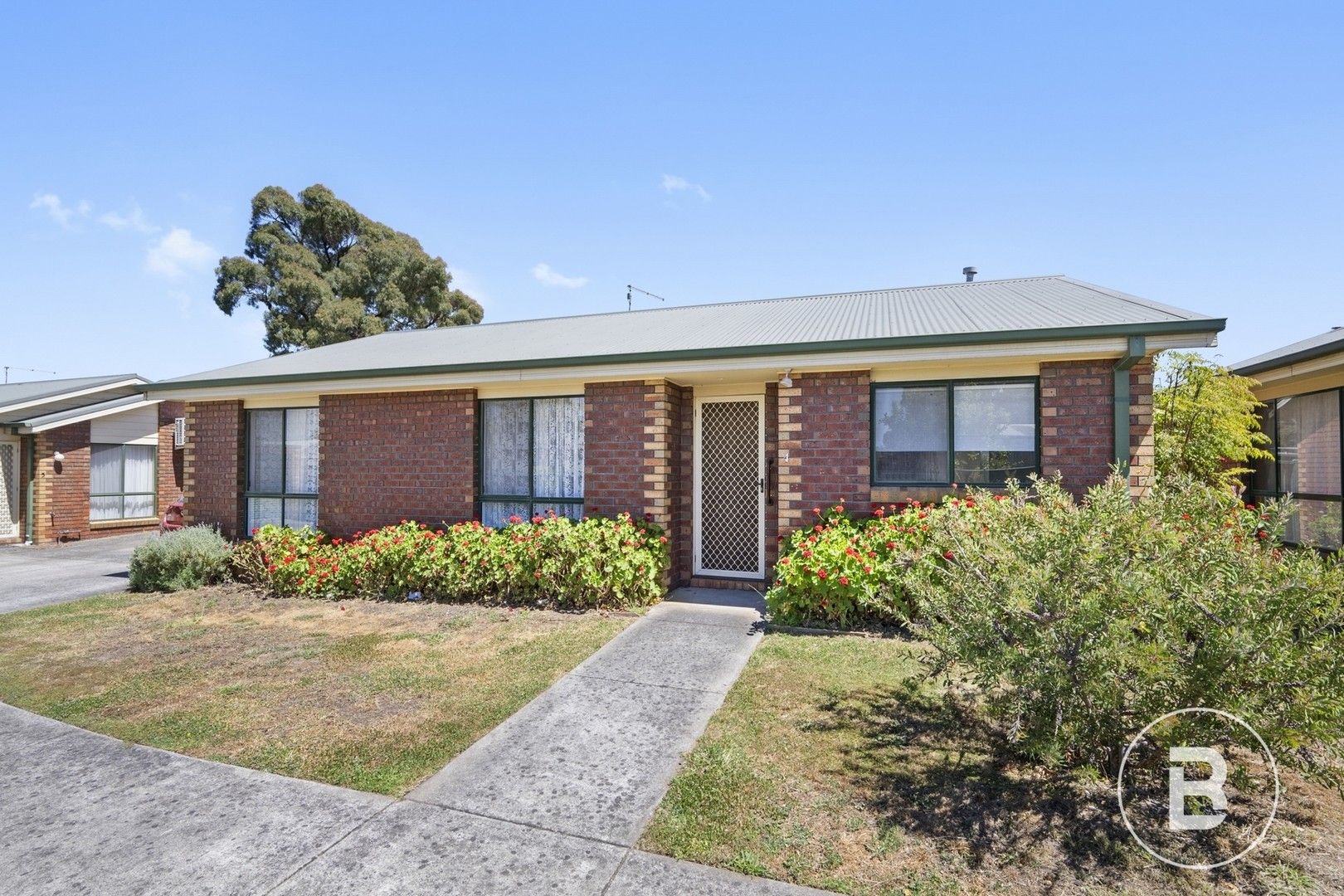 4/2 Sayle Street, Sebastopol VIC 3356, Image 0