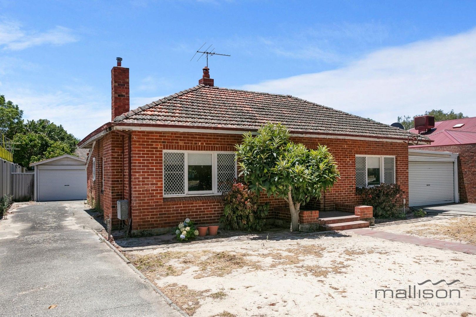 3 bedrooms House in 30 Hobbs Avenue COMO WA, 6152