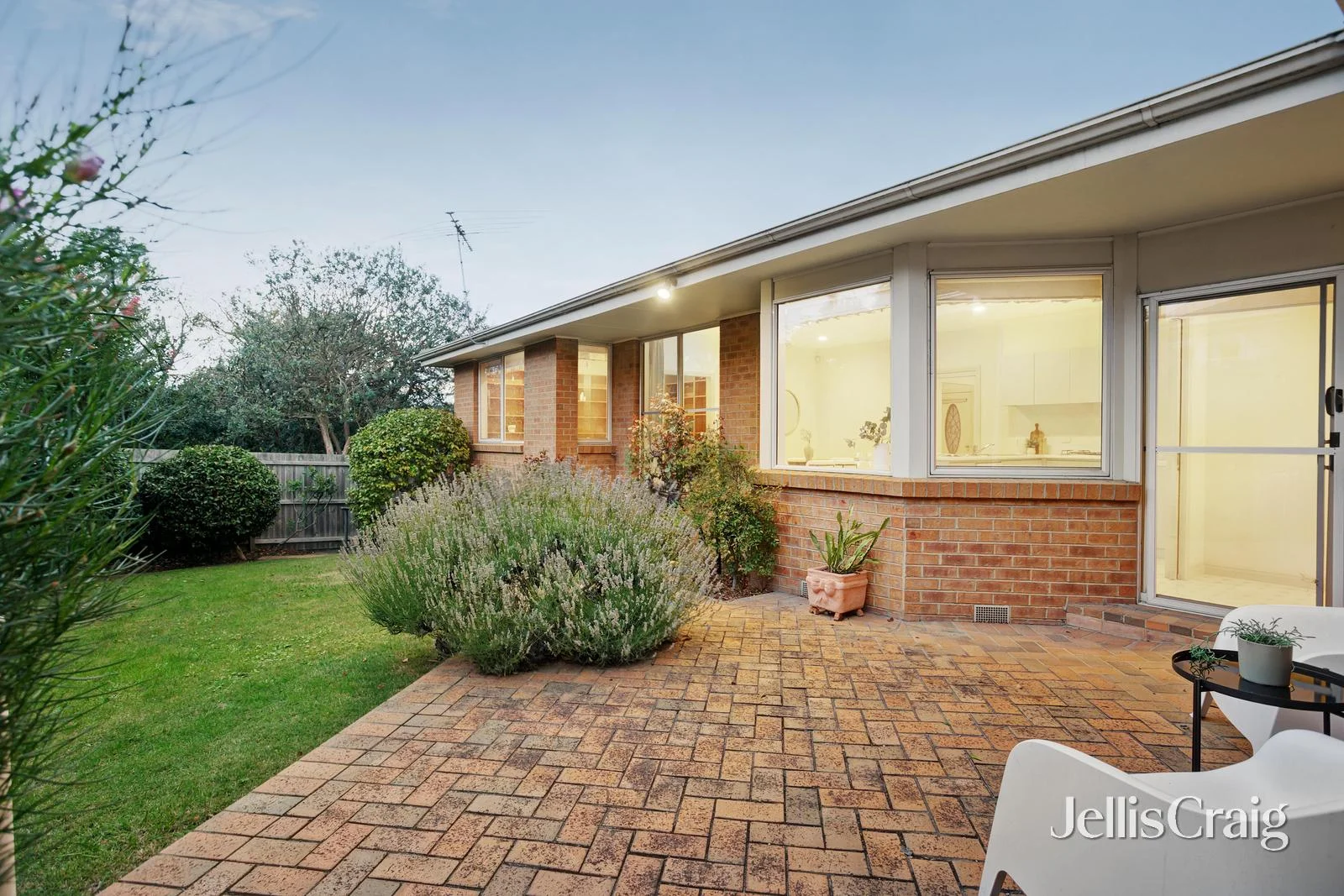Additional image 14 of 10 Oban Way, Macleod VIC 3085