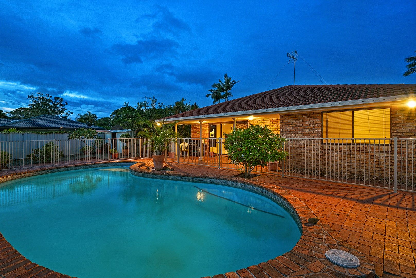 20 Apia Avenue, Clear Island Waters QLD 4226, Image 1