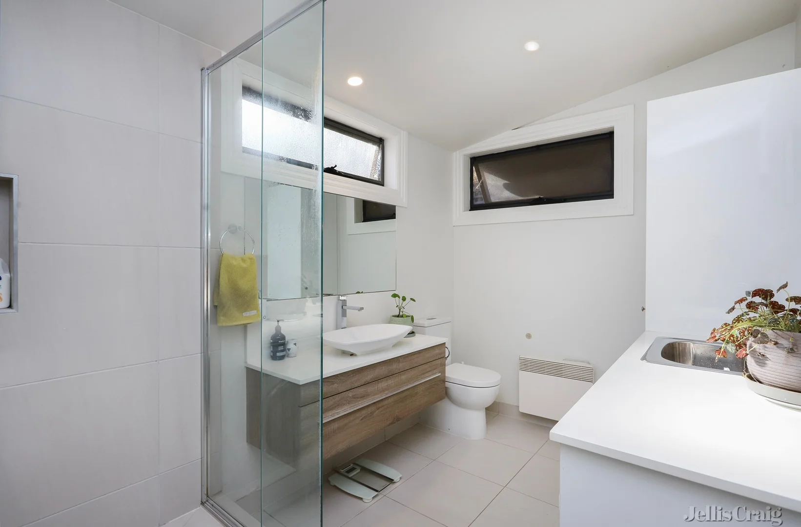 Additional image 10 of 7 Campbell Grove, Northcote VIC 3070
