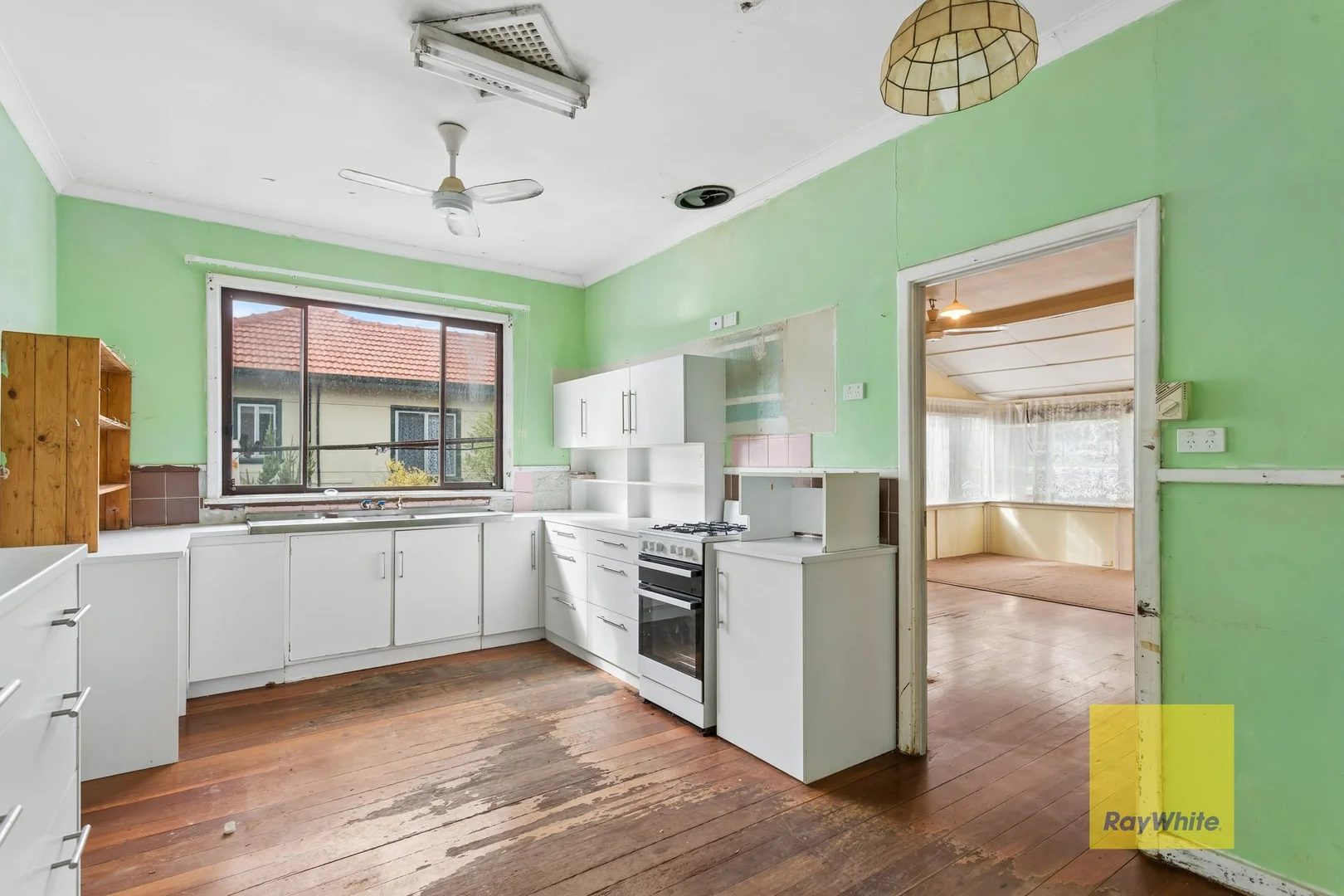 Additional image 12 of 7 Jinda Road, Koongamia WA 6056