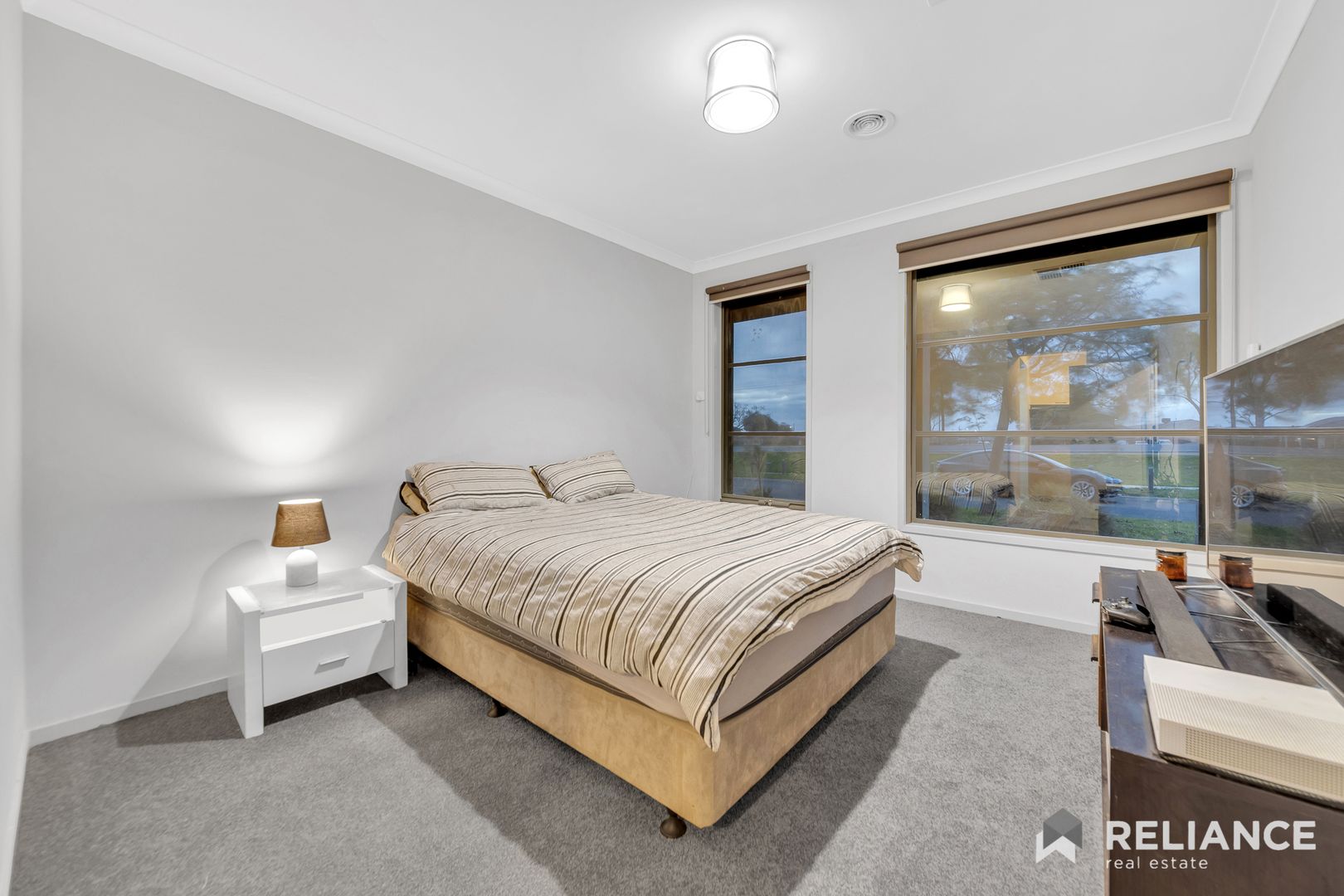 16 Mountview Drive, Diggers Rest VIC 3427, Image 2