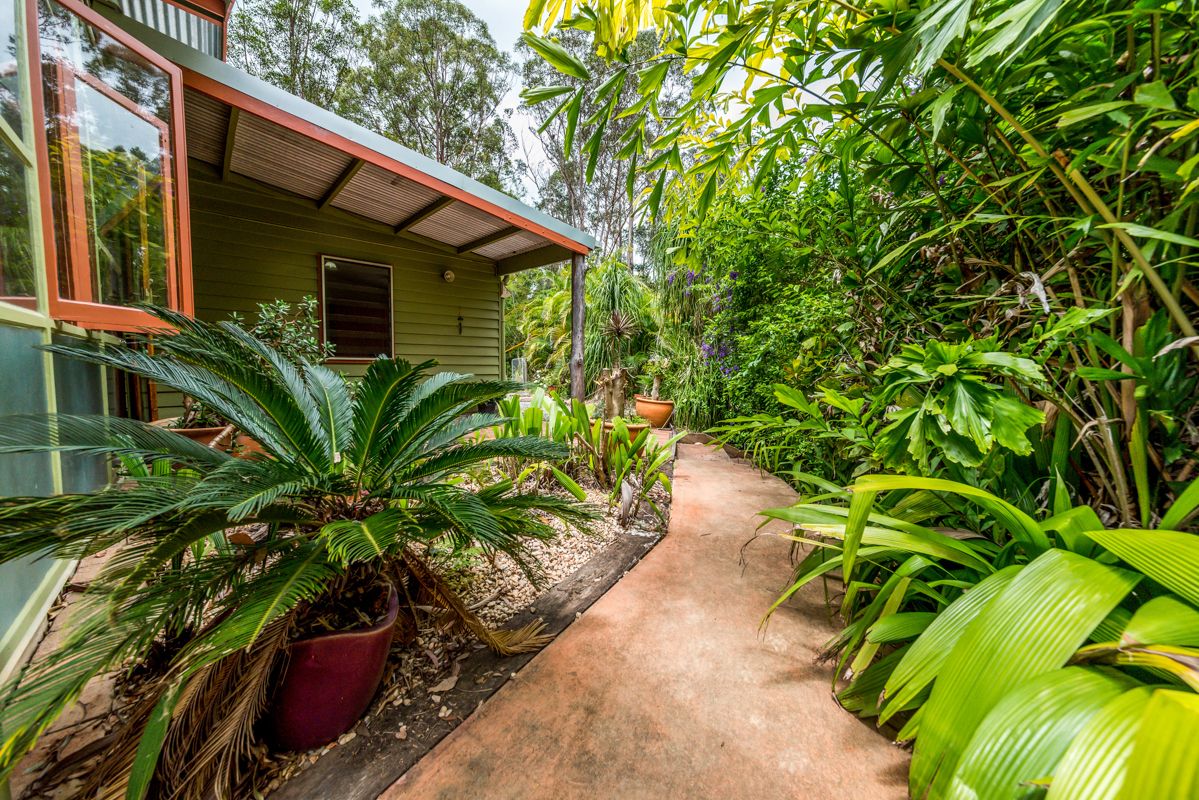 215 Arthys Road, Cooran QLD 4569, Image 2