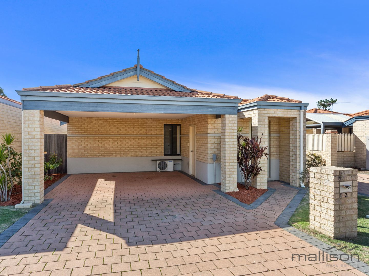 2/10-12 James Street, Cannington WA 6107, Image 2