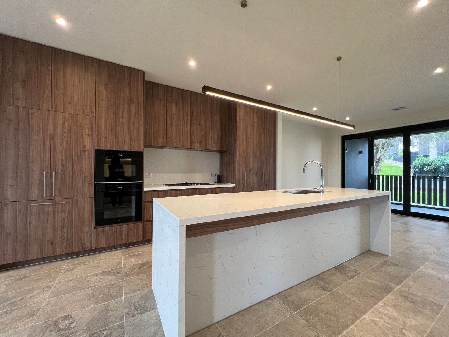 4 bedrooms Townhouse in 2 Hidden Retreat DONCASTER VIC, 3108