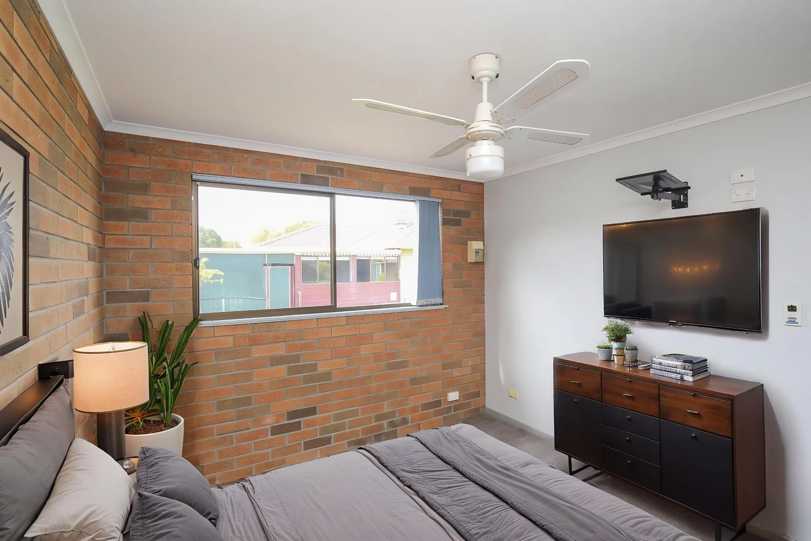 Image 13